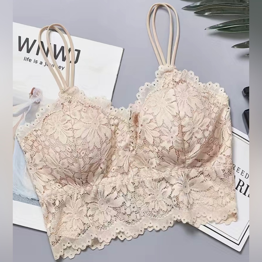 Nude lace scalloped bralette